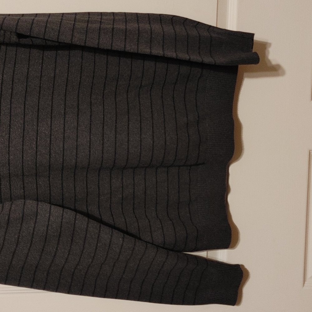 🏎️ Structure Sweater - Picture 8 of 10